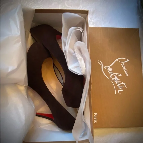 💎HP3X🎉LUXURY👠LOUBOUTIN👠Must Have Luxury Suede Peep Toe Stilletos - Picture 14 of 16
